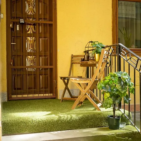 Emerald With Free Parking Apartament Budapesta