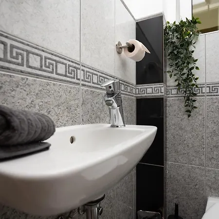 Apartament Emerald With Free Parking